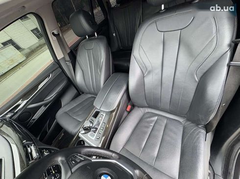 BMW X5 2018 - фото 27