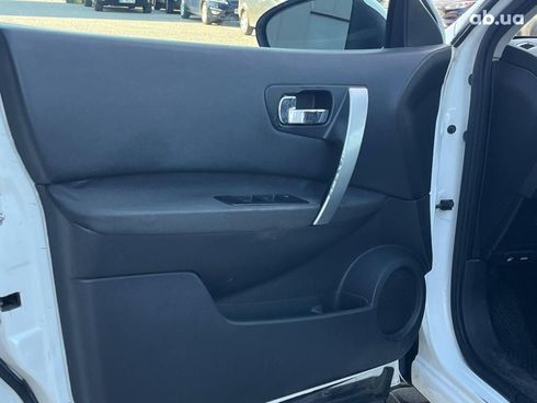 Nissan Qashqai 2010 белый - фото 80