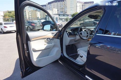 Volvo XC90 2016 - фото 17