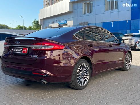 Ford Fusion 2018 красный - фото 10