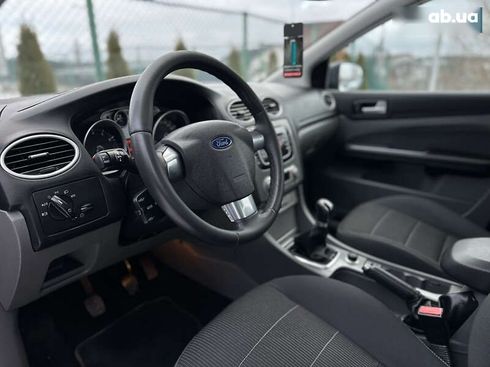 Ford Focus 2009 - фото 21
