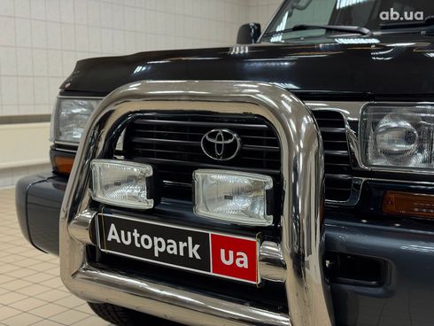 Toyota Land Cruiser 1992 зеленый - фото 4