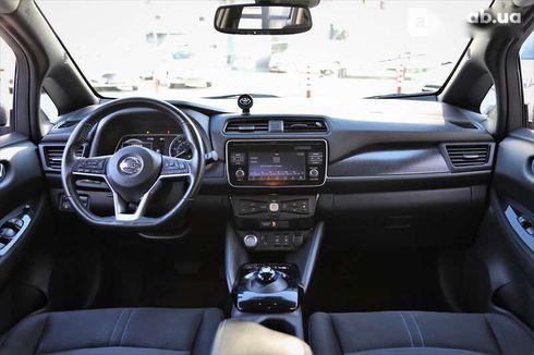 Nissan Leaf 2017 - фото 10