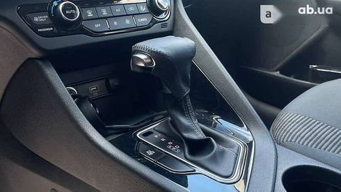 Kia Niro 2021 - фото 18