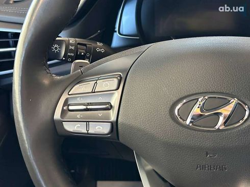 Hyundai Ioniq 2020 - фото 18