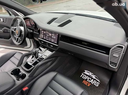 Porsche Cayenne 2020 - фото 29