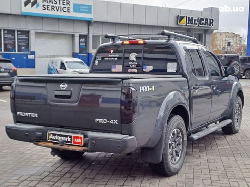 Nissan Frontier 2014 серый - фото 4