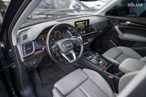 Audi Q5 2017 - фото 17