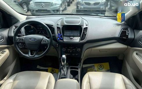 Ford Escape 2018 - фото 18
