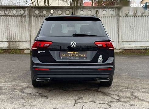 Volkswagen Tiguan 2018 - фото 11