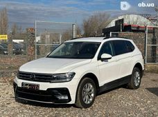 Продаж вживаних Volkswagen Tiguan 2018 року - купити на Автобазарі