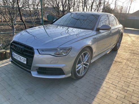 Audi S6 2016 - фото 13