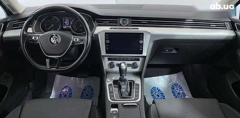 Volkswagen Passat 2018 - фото 25
