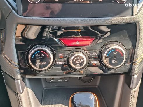 Subaru Forester 2023 зеленый - фото 32
