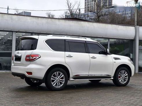 Nissan Patrol 2011 - фото 6