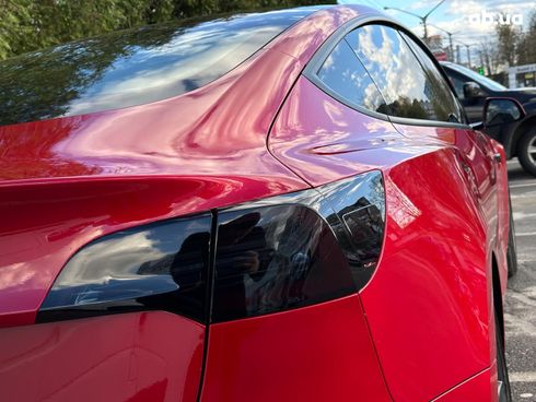 Tesla Model 3 2021 красный - фото 29