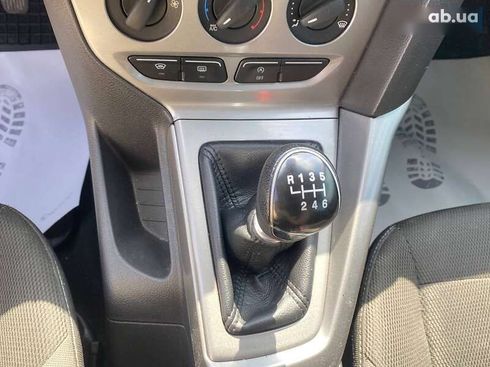 Ford Focus 2013 - фото 14