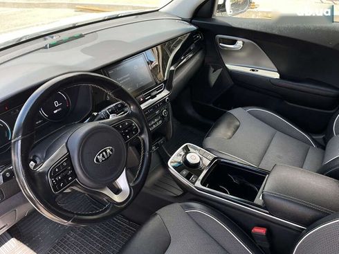 Kia Niro 2020 - фото 11