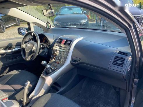 Toyota Auris 2008 - фото 8