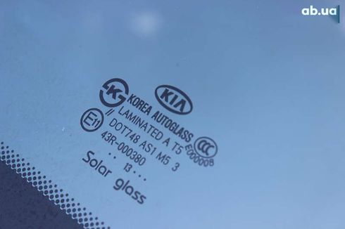 Kia Sorento 2013 - фото 21