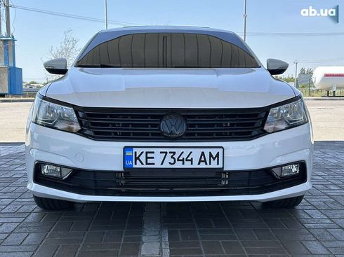 Volkswagen Passat 2018 - фото 14