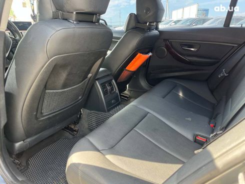 BMW 3 серия 2014 серый - фото 17