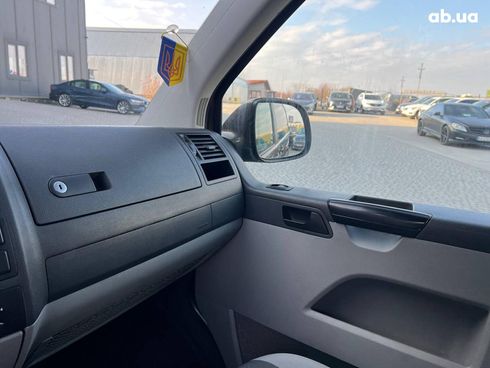 Volkswagen Transporter 2014 коричневый - фото 33