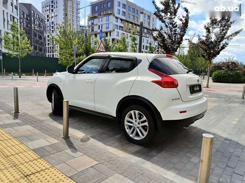 Nissan Juke 2013 - фото 12
