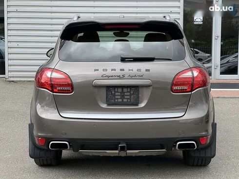 Porsche Cayenne 2012 - фото 12