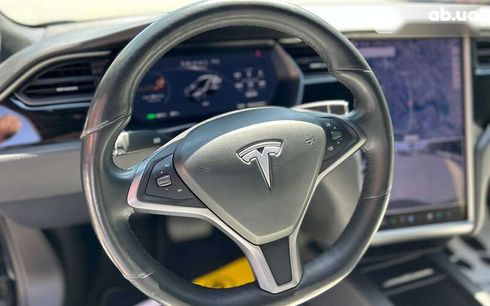 Tesla Model S 2019 - фото 9