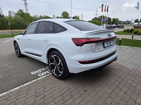 Audi E-Tron 2021 - фото 26