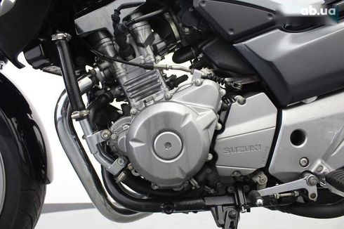 Suzuki GSR 2017 - фото 21