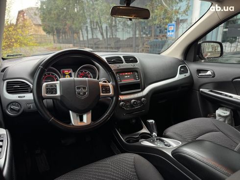 Dodge Journey 2017 красный - фото 99