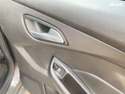 Ford Focus 2015 серый - фото 43