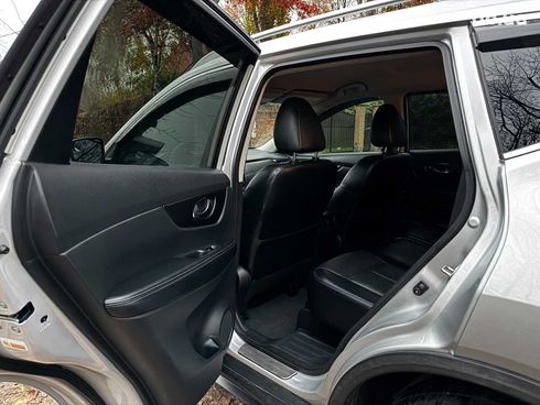 Nissan Rogue 2019 серый - фото 26