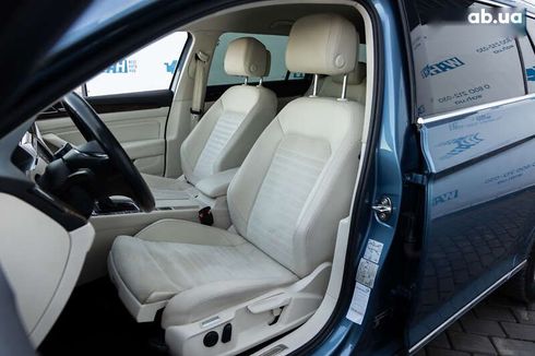 Volkswagen Passat 2015 - фото 14