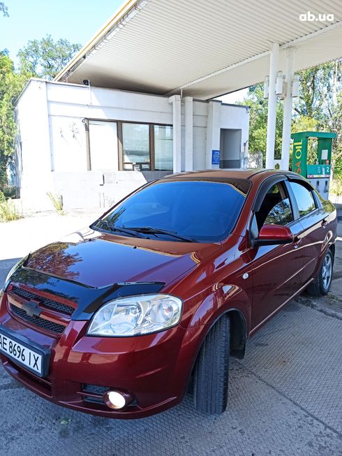 Chevrolet Aveo 2008 красный - фото 11