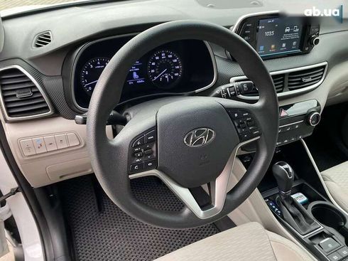 Hyundai Tucson 2018 - фото 15