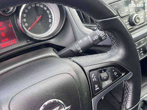 Opel Zafira 2012 - фото 19