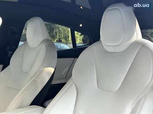 Tesla Model S 2020 - фото 14