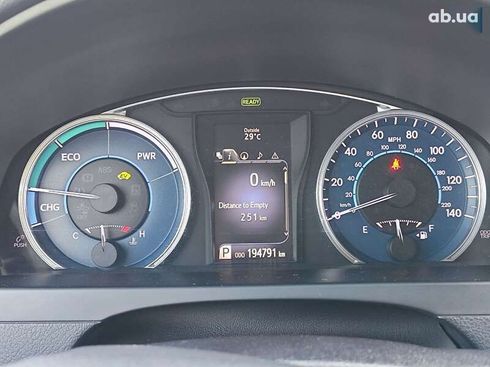 Toyota Camry 2015 - фото 25