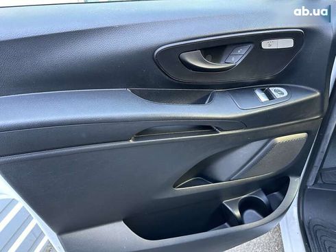 Mercedes-Benz eVito 2019 - фото 23