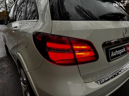 Mercedes-Benz B-Класс 2015 белый - фото 9