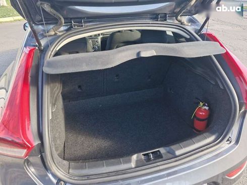 Volvo V40 2014 - фото 11