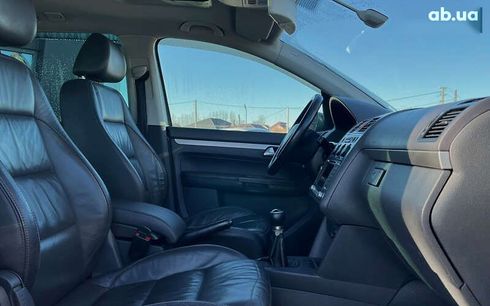 Volkswagen Touran 2007 - фото 22