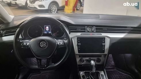Volkswagen Passat 2019 - фото 9
