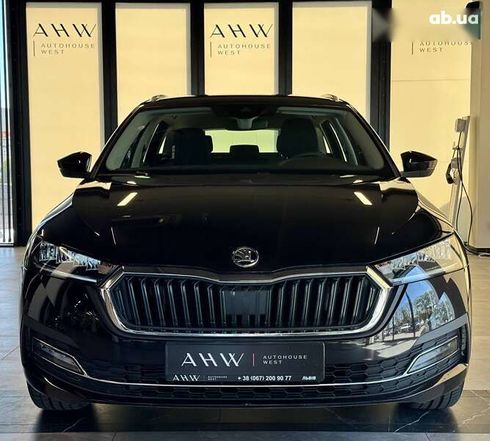 Skoda Octavia 2021 - фото 2