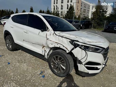 Hyundai Tucson 2017 - фото 2