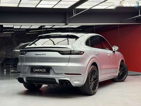 Porsche Cayenne 2020 - фото 16