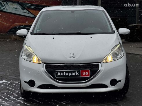 Peugeot 208 2013 белый - фото 2